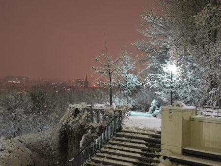 Snow in paris by laurent chéhère