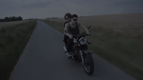 Zeynep represents gif