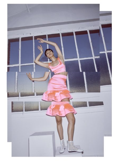 Super pose for cosmopolitan magazine by marc philbert