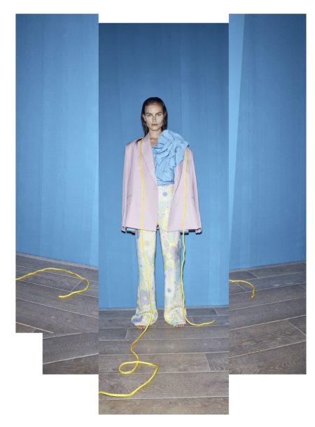 Super pose for cosmopolitan magazine by marc philbert