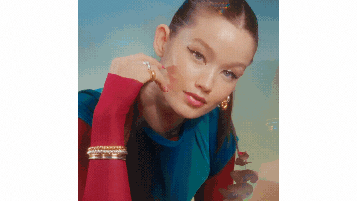 Zeynep represents gif