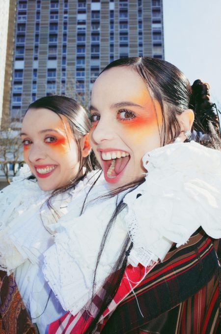 Zeynep represents intentionnel