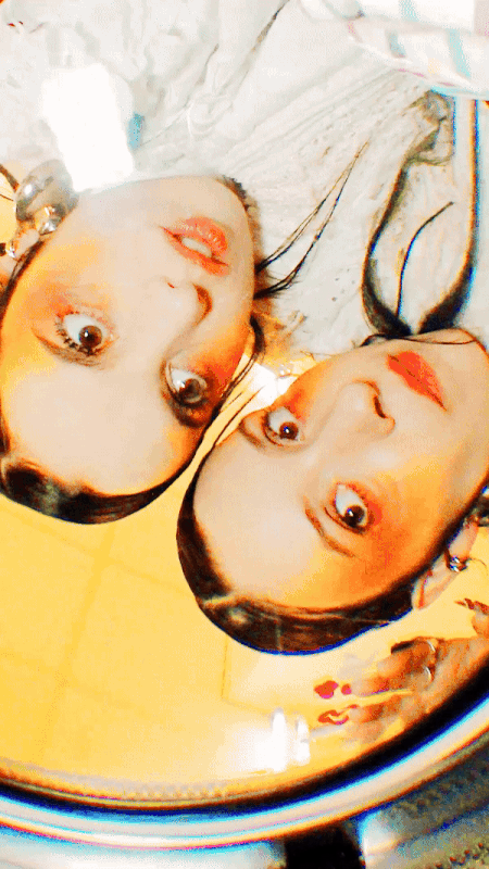 Zeynep represents gif film