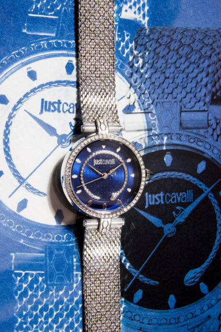 Cyano by loreen hinz