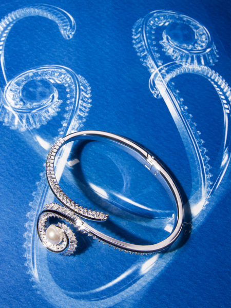 Cyano by loreen hinz